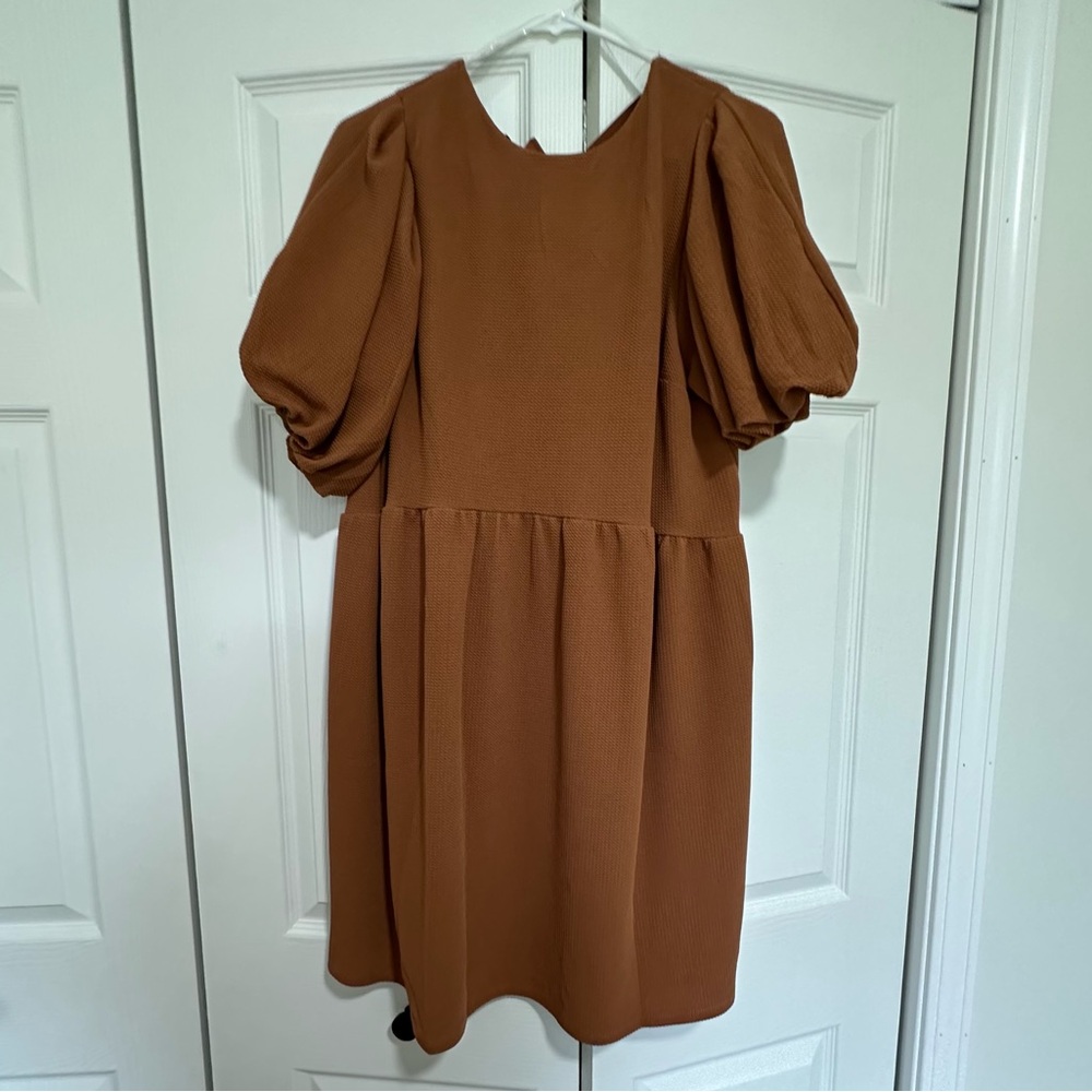 HYFVE Brown Puffy Short Sleeve Dress